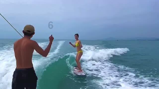 探访守墓人