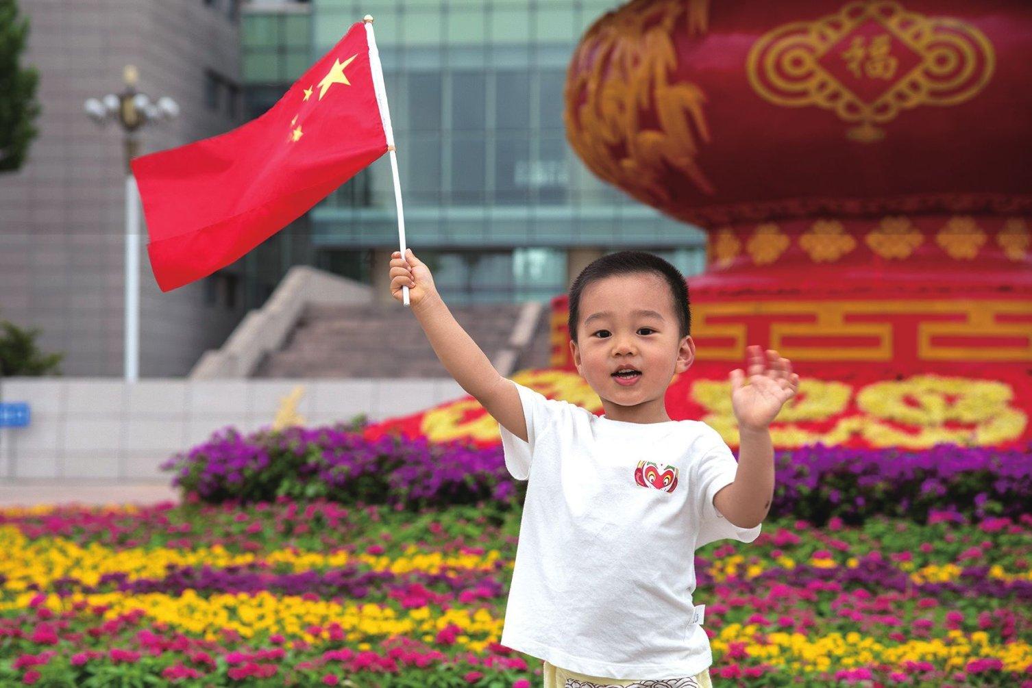 肝藏毒,脸先知!若脸上没有这3个“异常”,恭喜肝还很年轻