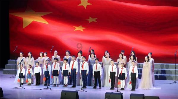 全国“村晚”示范展示活动倒计时4天，村超球员向您发出邀请，来榕江我宠你！